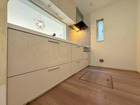 �_�ސ쌧���l�s����撷�l1���ڂ̒��È�ˌ��ẴL�b�`��