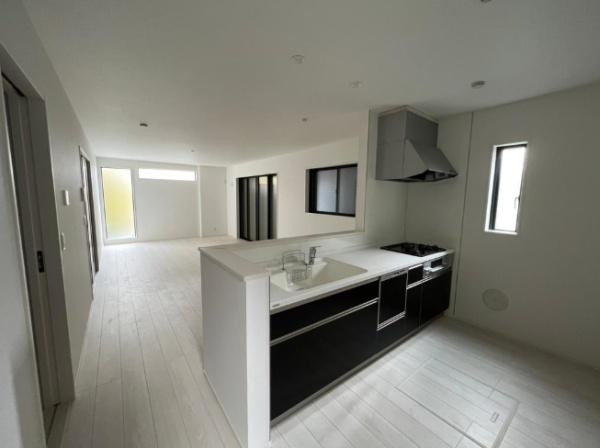 �_�ސ쌧���l�s��q��m����1���ڂ̒��È�ˌ��ẴL�b�`��