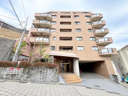 神奈川県横浜市保土ケ谷区法泉3丁目の中古マンションの現地外観写真