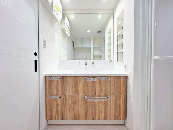 �_�ސ쌧���l�s�ۓy�P�J��@��3���ڂ̒��Ã}���V�����̐��ʑ�E���ʏ�