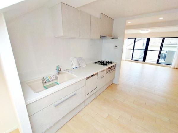 �_�ސ쌧���s������h�͌�5���ڂ̒��Ã}���V�����̃L�b�`��