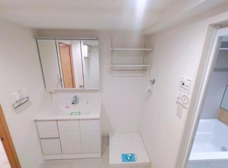 �_�ސ쌧���s������h�͌�5���ڂ̒��Ã}���V�����̐��ʑ�E���ʏ�