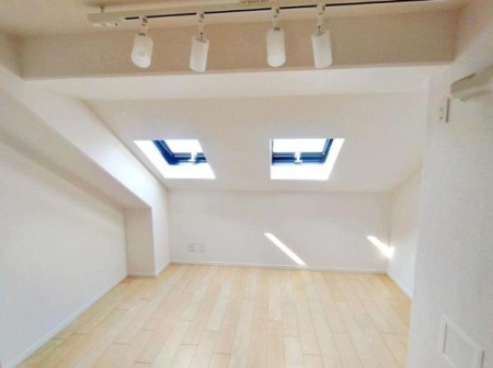 �_�ސ쌧���s������h�͌�5���ڂ̒��Ã}���V�����̗m��