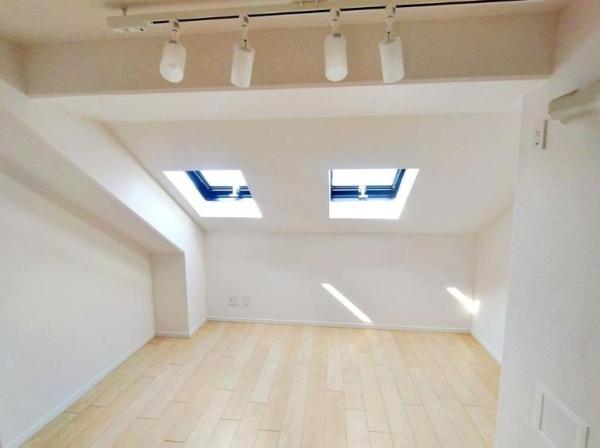 �_�ސ쌧���s������h�͌�5���ڂ̒��Ã}���V�����̗m��