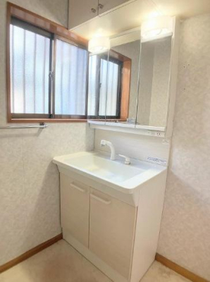 �_�ސ쌧���l�s��q�搙�c9���ڂ̒��È�ˌ��Ă̐��ʑ�E���ʏ�