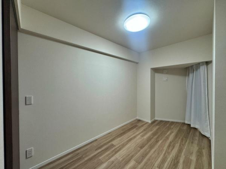 �_�ސ쌧���s�{�O�挢��3���ڂ̒��Ã}���V�����̐Q��