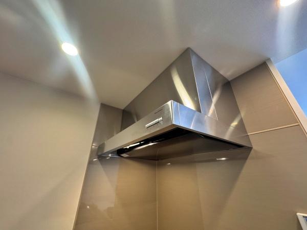 �_�ސ쌧���s�{�O�挢��3���ڂ̒��Ã}���V�����̃L�b�`��