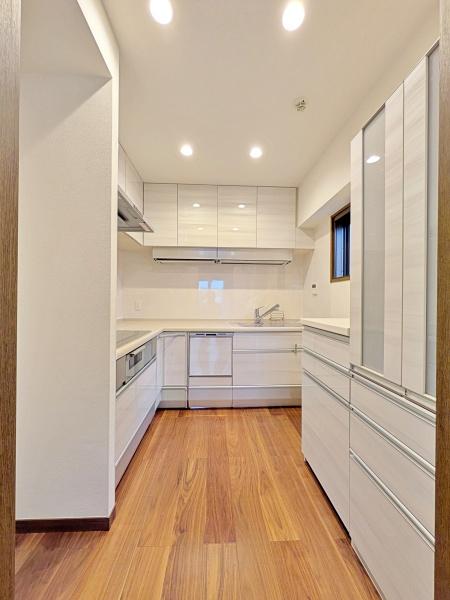 �_�ސ쌧���l�s�t��s�P�����̒��Ã}���V�����̃L�b�`��