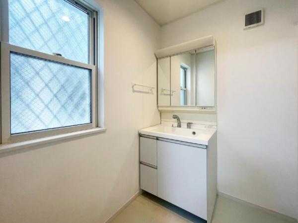 �_�ސ쌧���l�s�`�k��j����5���ڂ̒��È�ˌ��Ă̐��ʑ�E���ʏ�