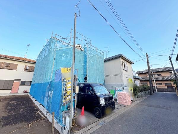 �_�ސ쌧��a�s��a�c�̐V�z��ˌ��Ă̑O�ʓ��H�܂ތ��n�ʐ^