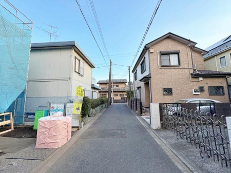 �_�ސ쌧��a�s��a�c�̐V�z��ˌ��Ă̑O�ʓ��H�܂ތ��n�ʐ^