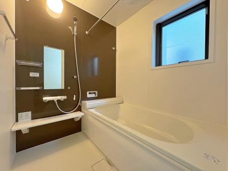 �_�ސ쌧��a�s��a�c�̐V�z��ˌ��Ă̗���