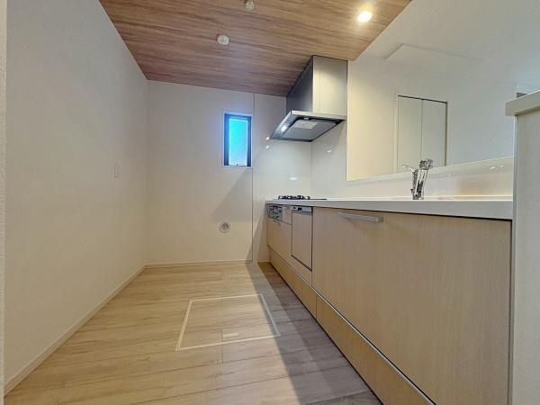 �_�ސ쌧��a�s��a�c�̐V�z��ˌ��ẴL�b�`��