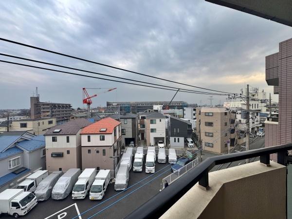 �_�ސ쌧���s�{�O��L�n2���ڂ̒��Ã}���V�����̏Z�˂���̒��]�ʐ^