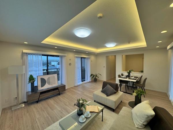 �_�ސ쌧���s�{�O��L�n2���ڂ̒��Ã}���V�����̃��r���O