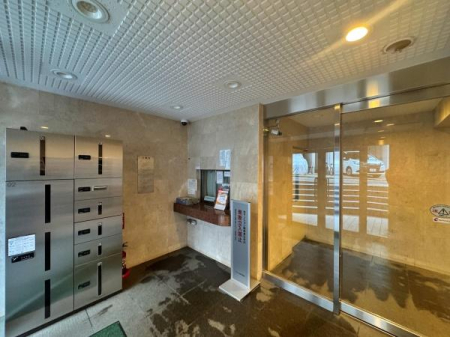 �_�ސ쌧���s�{�O��L�n2���ڂ̒��Ã}���V�����̃G���g�����X