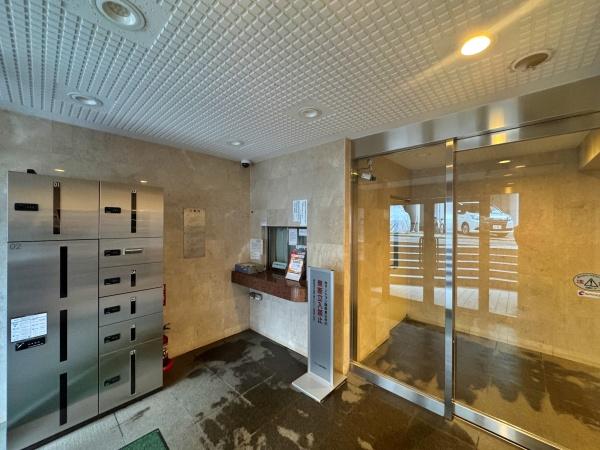 �_�ސ쌧���s�{�O��L�n2���ڂ̒��Ã}���V�����̃G���g�����X