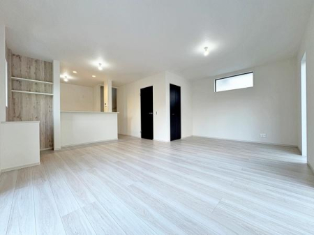 �_�ސ쌧��a�s��a�c�̐V�z��ˌ��Ẵ��r���O