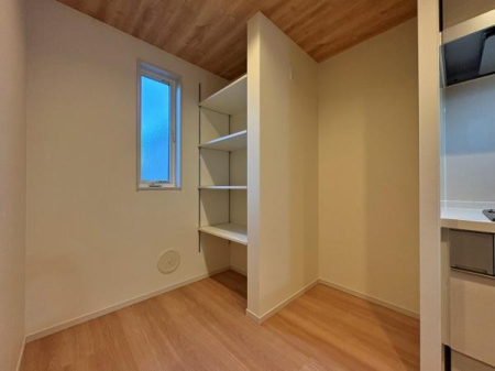 �_�ސ쌧��a�s����5���ڂ̐V�z��ˌ��Ă̎��[