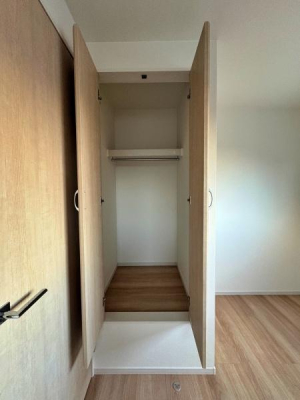 �_�ސ쌧��a�s����5���ڂ̐V�z��ˌ��Ă̎��[