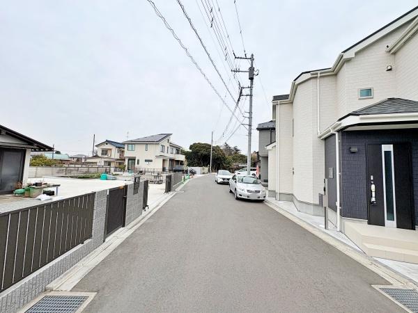 �_�ސ쌧��a�s���ߊԂ̐V�z��ˌ��Ă̑O�ʓ��H�܂ތ��n�ʐ^