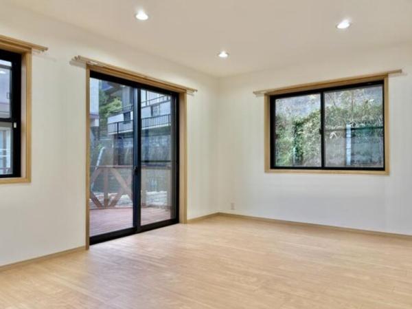 �_�ސ쌧���s�����捂��1���ڂ̒��È�ˌ��Ẵ��r���O