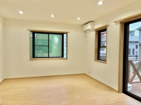 �_�ސ쌧���s�����捂��1���ڂ̒��È�ˌ��Ẵ��r���O