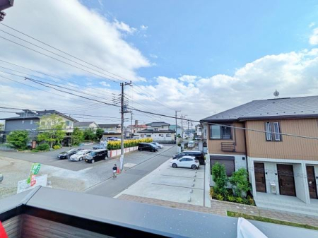 �_�ސ쌧���l�s�˒ˋ擌���쒬�̐V�z��ˌ��Ă̏Z�˂���̒��]�ʐ^