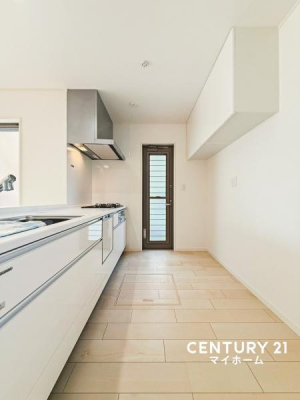 �_�ސ쌧���l�s���撆��]���u�̐V�z��ˌ��ẴL�b�`��