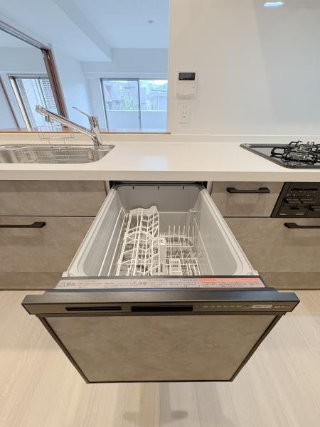 �_�ސ쌧���l�s�����Z�Y2���ڂ̒��Ã}���V�����̃L�b�`��