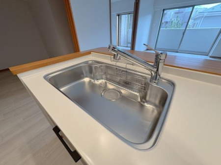 �_�ސ쌧���l�s�����Z�Y2���ڂ̒��Ã}���V�����̃L�b�`��