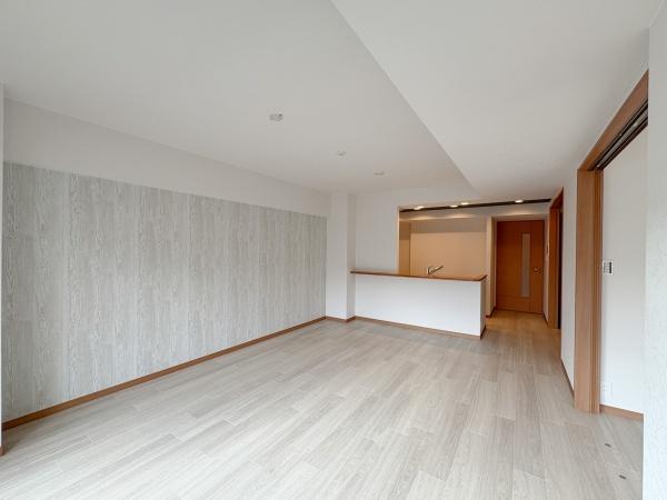 �_�ސ쌧���l�s�����Z�Y2���ڂ̒��Ã}���V�����̃��r���O