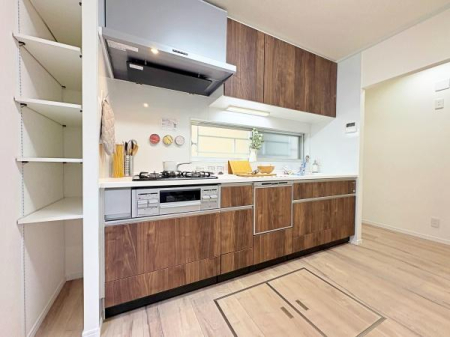 �_�ސ쌧�����s��y�I��6���ڂ̒��È�ˌ��ẴL�b�`��