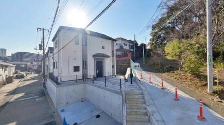 �����s���c�s�����c2���ڂ̐V�z��ˌ��Ẳ摜