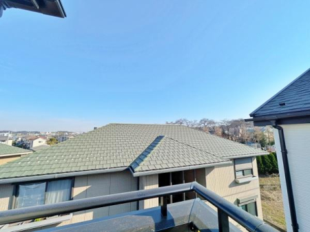 �����s���c�s�����c2���ڂ̐V�z��ˌ��Ă̏Z�˂���̒��]�ʐ^