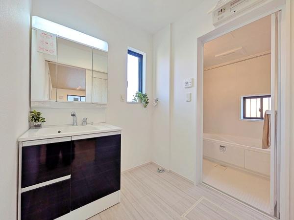 �����s���c�s�����c2���ڂ̐V�z��ˌ��Ă̐��ʑ�E���ʏ�