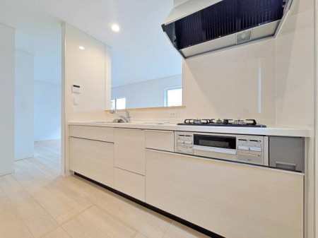 �����s���c�s������7���ڂ̐V�z��ˌ��ẴL�b�`��