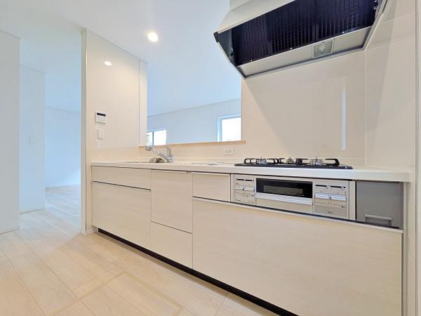 �����s���c�s������7���ڂ̐V�z��ˌ��ẴL�b�`��