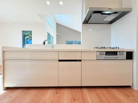 �_�ސ쌧���l�s�h��ѓ����̐V�z��ˌ��ẴL�b�`��