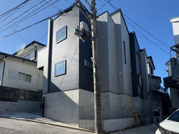 �_�ސ쌧���q�s��4���ڂ̐V�z��ˌ��Ă̂��̑����n