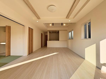 �����s���c�s�ؑ]��3���ڂ̐V�z��ˌ��Ẵ��r���O