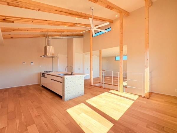 �_�ސ쌧���q�s����2���ڂ̐V�z��ˌ��Ẵ��r���O