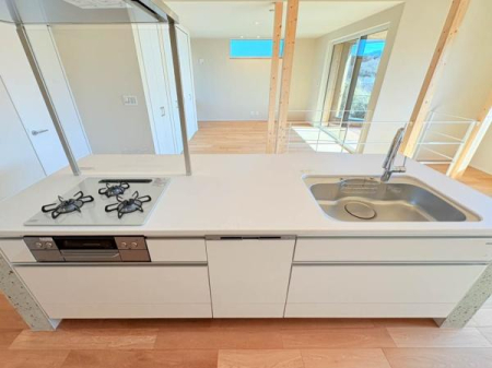 �_�ސ쌧���q�s����2���ڂ̐V�z��ˌ��ẴL�b�`��