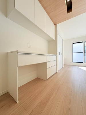 �_�ސ쌧���q�s��L4���ڂ̐V�z��ˌ��Ẵ��r���O