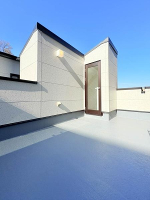 �_�ސ쌧���l�s�����Ԓ�2���ڂ̐V�z��ˌ��Ẵo���R�j�[