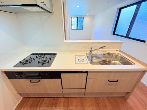 �_�ސ쌧���l�s�����Ԓ�2���ڂ̐V�z��ˌ��ẴL�b�`��