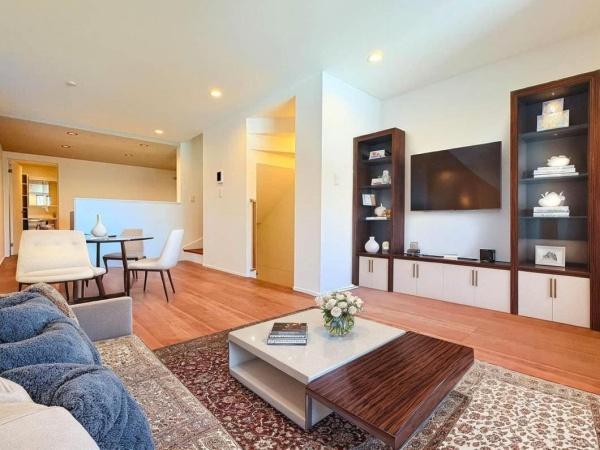 �_�ސ쌧���l�s�����Ԓ�2���ڂ̐V�z��ˌ��Ẵ��r���O