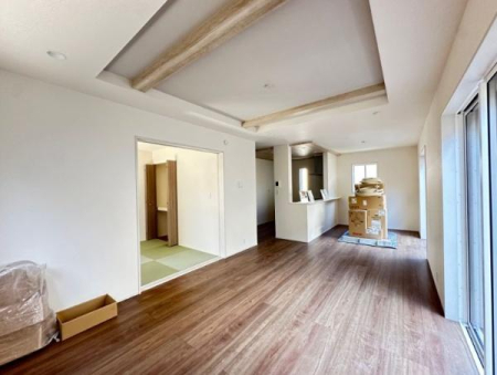 �_�ސ쌧���q�s�����5���ڂ̐V�z��ˌ��Ẵ��r���O