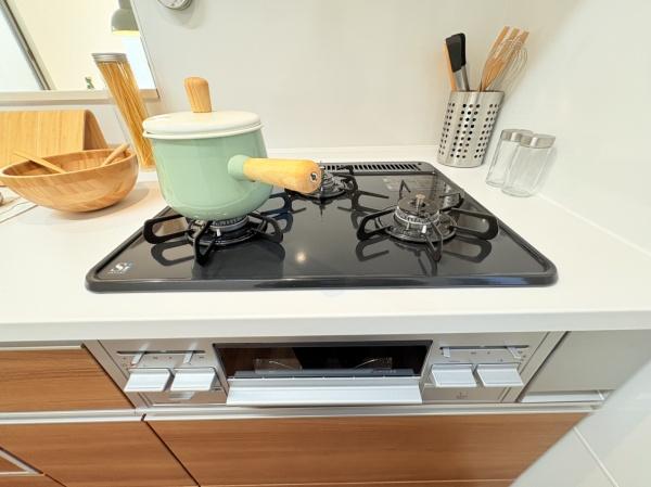 �_�ސ쌧���l�s�ߌ���哌���̒��È�ˌ��ẴL�b�`��