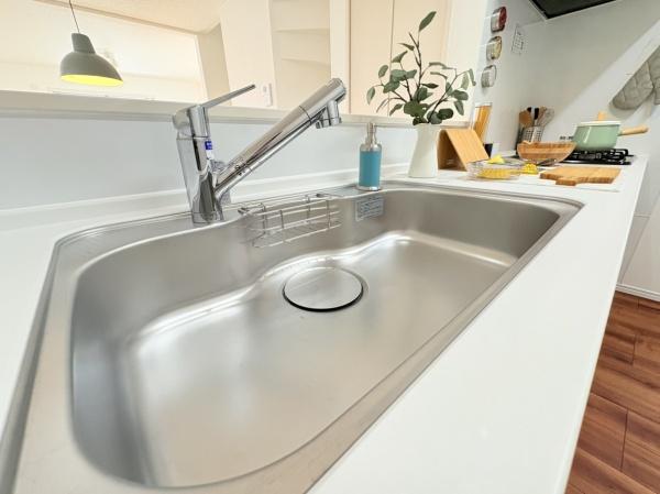 �_�ސ쌧���l�s�ߌ���哌���̒��È�ˌ��ẴL�b�`��